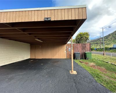 3 Bedroom 1BA 952 ft House For Sale in Waianae, HI