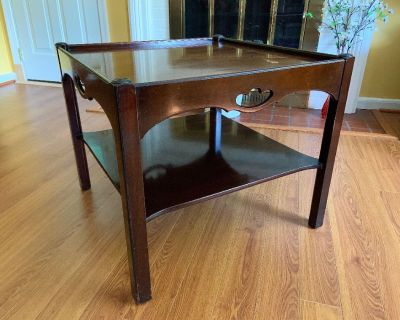 40's Mahogany 2 Tier Sectional Square Table
