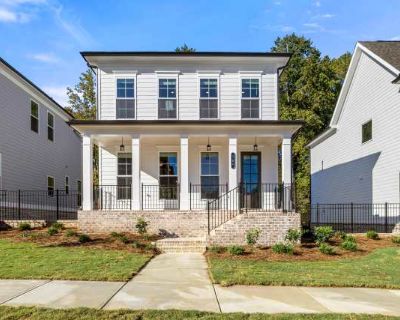 4 Bedroom 3.5BA 2243 ft Pet-Friendly Apartment For Rent in Cumming, GA