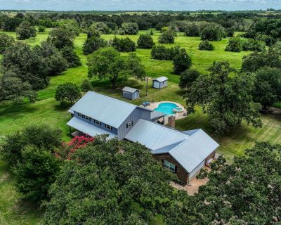 3416 ft Lots and Land For Sale in Carmine, TX
