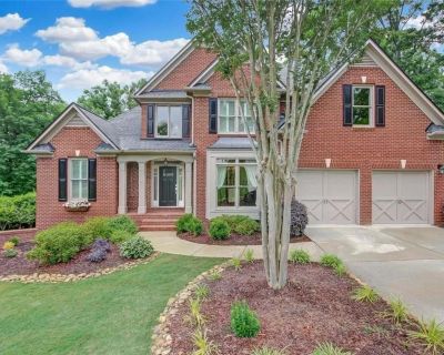 6 Bedroom 3BA 4179 ft Single Family House For Sale in ALPHARETTA, GA