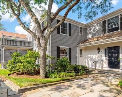 2 Bedroom 2BA 1260 ft Condominium For Sale in BARNSTABLE, MA