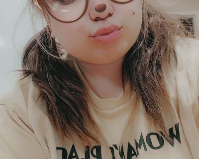 I would love to have a roommate that is kind and funny. I don't mind if we don't talk or hang out I just would like to split the payments.