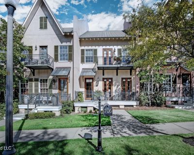 2 Bedroom 3BA 1844 ft Townhouse For Sale in Ridgeland, MS