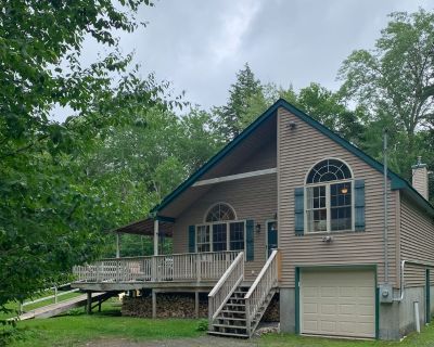 Avg / night: $424. Family Home w/ Great Yard, Fireplace, Kayaks, AC & WiFi - Near Skiing/Lakes | Located in West Wardsboro, VT | 4.86 Stars | 4 Bed, 3 Bath | No Pets. No pets. Max 9 guests. Beautifully situated on the bank of Wardsboro Brook, this secluded, family-friendly home is a place to find ease, relaxation, and wonderful access to outdoor recreation in every season. Skiing at Mount Snow ...