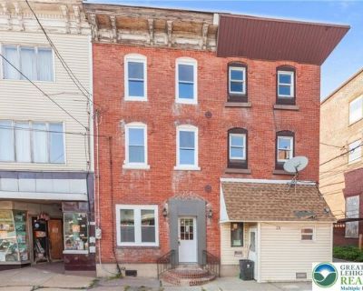 W Coal St, Shenandoah, Home For Rent