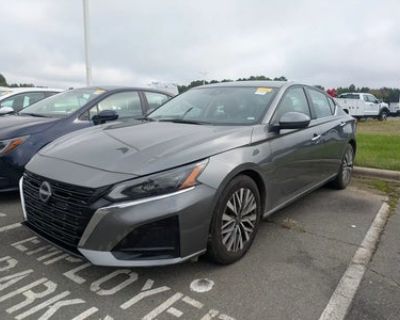 2023 Nissan Altima 2.5 SV 4DR Sedan