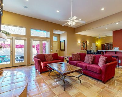 3 Bedroom 2 baths Dog-friendly 4.2 20 reviews What our guests are saying... AI-generated...