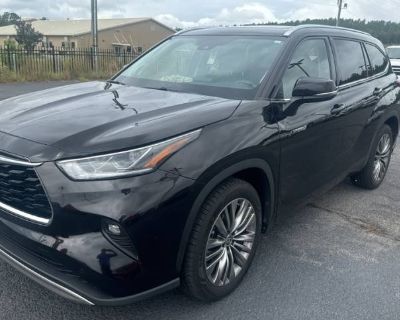 Used 2020 Toyota Highlander Hybrid Limited Platinum