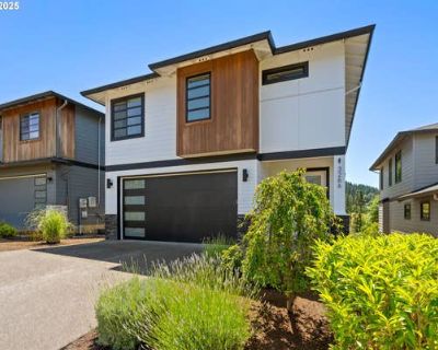 4 Bedroom 3BA 1780 ft Single Family Home For Sale in GRESHAM, OR
