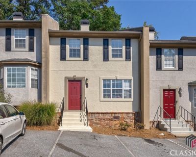 2 Bedroom 2BA 1428 ft Townhouse For Sale in Athens, GA