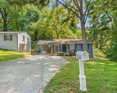 4 Bedroom 2BA 1620 ft Single Family Home For Sale in ATLANTA, GA