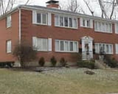 2 Bedroom 1BA 7056 ft² Apartment For Rent in Dayton, OH 440 Lonsdale Ave #4