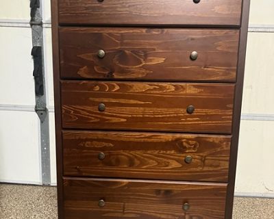 Brand new hardwood chest of 5 drawers. 49.5"H x 34"W x 18"D Paid over $600 for quality furniture. Just didn't fit at location. Local Woodlands