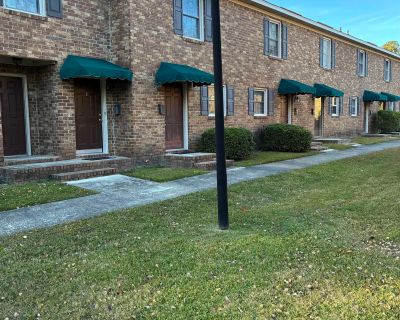 2 Bedroom 1BA 950 ft Condo For Sale in Columbia, SC