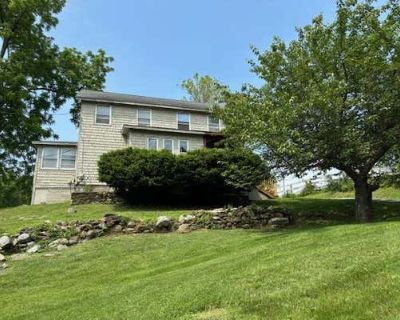 4 Bedroom 2BA 2085 ft Duplex For Sale in STORMVILLE, NY