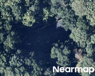 6 Bed 3.0 Bath Bankruptcy Property in West Bend, WI 53095 - Summit Ct