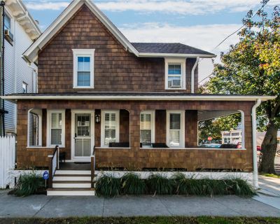 4 Bedroom 2BA 1120 ft House For Rent in Ocean Grove, NJ
