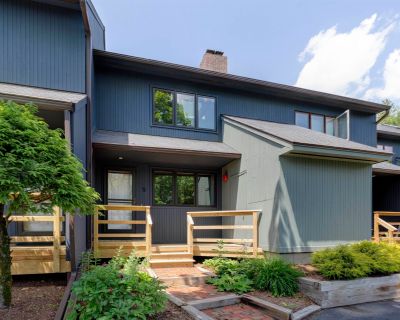 2 Bedroom 2BA 1613 ft Condo For Sale in Hanover, NH