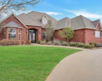 5 Bedroom 4300 ft Single Family Home For Sale in Lawton, OK