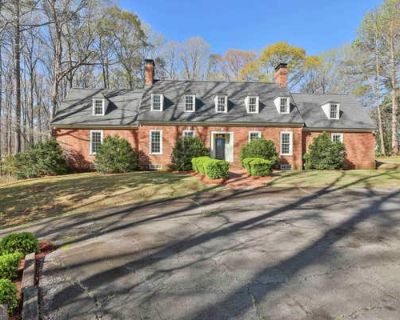 3 Bedroom 3BA 3999 ft Single Family Home For Sale in GRIFFIN, GA