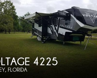 2021 Dutchmen 4225 For Sale by Dealer in Chipley, Florida