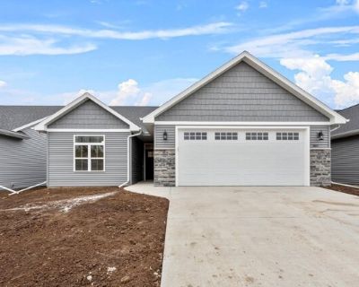 W Trasino Way, Appleton, Condo For Sale