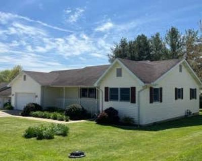 3 Bedroom 2BA 2017 ft Single Family Home For Sale in WELLSTON, OH