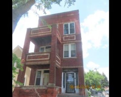 6 Bed 4 Bath Foreclosure Property in Chicago, IL 60623 - S Karlov Ave