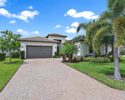 4 Bedroom 2BA 2580 ft Single Family House For Sale in Port Saint Lucie, FL