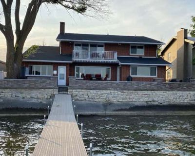 4 Bedroom 4BA 3415 ft Furnished Single Family Home For Sale in CLEAR LAKE, IA