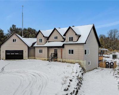 5 Bedroom 3BA Single Family House For Sale in Frontenac, Ontario