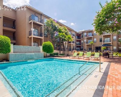 2 Bedroom 2BA 925 ft Pet-Friendly Apartment For Rent in Plano, TX