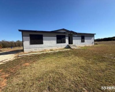 4 Bedroom 2BA 1860 ft Mobile Home For Rent in Fort Worth, TX