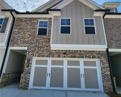 4 Bedroom 2BA 2100 ft Apartment For Rent in Oakwood, GA