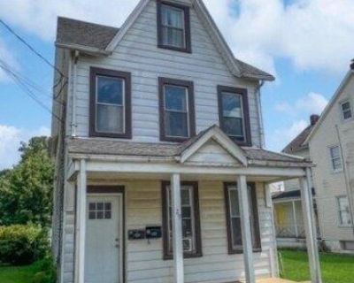 3 Bedroom 1BA House For Rent in Phillipsburg, NJ