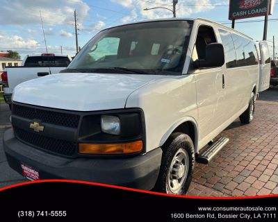 2014 Chevrolet Express 3500 Passenger LS Extended Van 3D