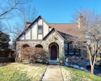 Charming Midtown Home for Sale