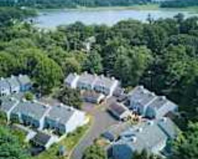 2 Bedroom 2BA 2240 ft² Apartment For Rent in Westport, CT 46 Edgewater Commons Ln #46