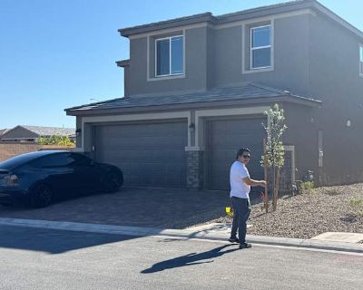 Available on: now. Furnished. Parking available * Internet included * LGBTQ+ friendly * Students welcome * 40+ years welcome Ben will require background checks for this room Learn more. Rooms for rent - 2-story brand new house in Southwest Las Vegas Private furnished rooms for Rent. We have 3 upstairs rooms available in a shared 2-story new built house in Southwest Las Vegas. All utilities incl...