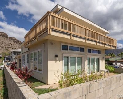 87-1450 Farrington Hwy Unit B. West Side Paradise - Downstairs 1-Bedroom, 1-Bath Unit Experience the best of island living in this beautifully maintained downstairs 1-bedroom, 1-bath rental. Nestled on the mountainside and just minutes from some of Oahu's most stunning west side beaches, this home offers both comfort and convenience in a serene setting. Enjoy gentle island breezes, a peaceful c...