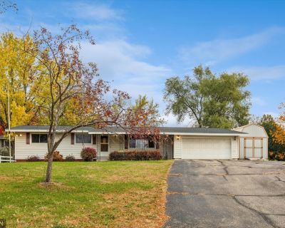 3 Bedroom 1BA 1952 ft Single Family House For Sale in Cannon Falls, MN