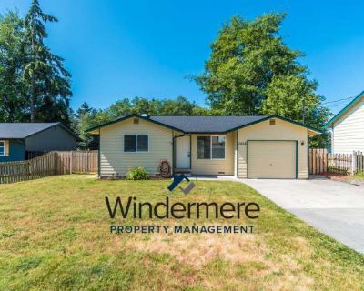 2 Bedroom 1BA 807 ft Pet-Friendly Apartment For Rent in Island County, WA