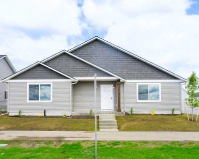 3 Bedroom 2BA 1693 ft Pet-Friendly Apartment For Rent in Kootenai County, ID