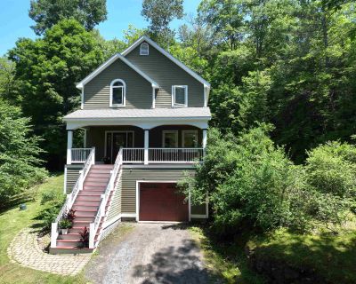 3 Bedroom 2BA 2017 ft Single Family House For Sale in Waterford, VT