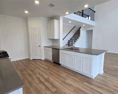 4 Bedroom 3BA 2795 ft Single Family House For Sale in Baytown, TX