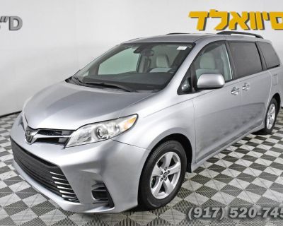 2020 Toyota Sienna LE for only $24,995