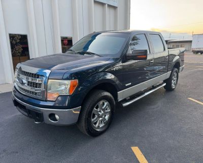 2013 Ford F150 SuperCrew Cab XLT Pickup 4D 5 1/2 ft