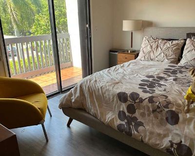 Available on: now. Furnished. Parking available * Internet included * LGBTQ+ friendly * Students welcome * 40+ years welcome Haydee will require background checks for this room Learn more. The property offers a fantastic combination of comfort, convenience, and charm. Here s what makes it stand out: The Room : This one-bedroom property is likely to feature cozy and functional living spaces, per...