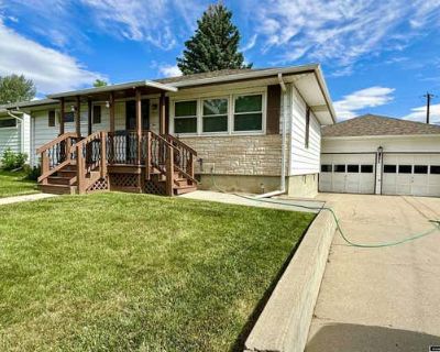 2 Bedroom 1BA 1728 ft Single Family Home For Sale in CASPER, WY